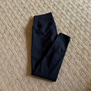 alo yoga airbrush 7/8 leggings